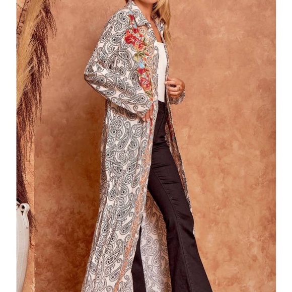 NEW PRODUCTS ONLY - Women Long Sleeve Maxi Dress Embroidered Button Front - Picture 3 of 4